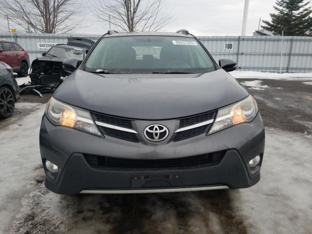 Photo 4 VIN: 2T3RFREVXFW267326 - TOYOTA RAV4 XLE 