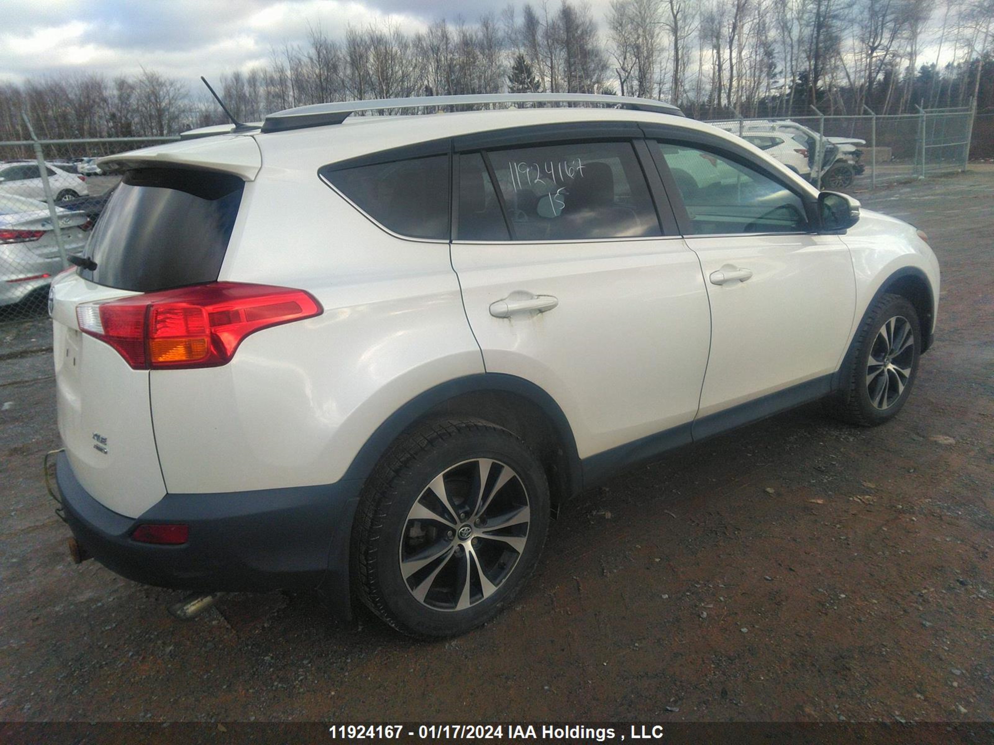 Photo 3 VIN: 2T3RFREVXFW268007 - TOYOTA RAV 4 