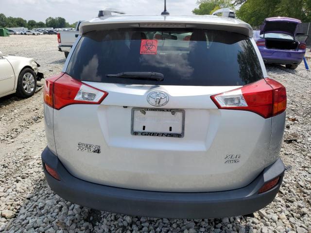 Photo 5 VIN: 2T3RFREVXFW283834 - TOYOTA RAV4 XLE 