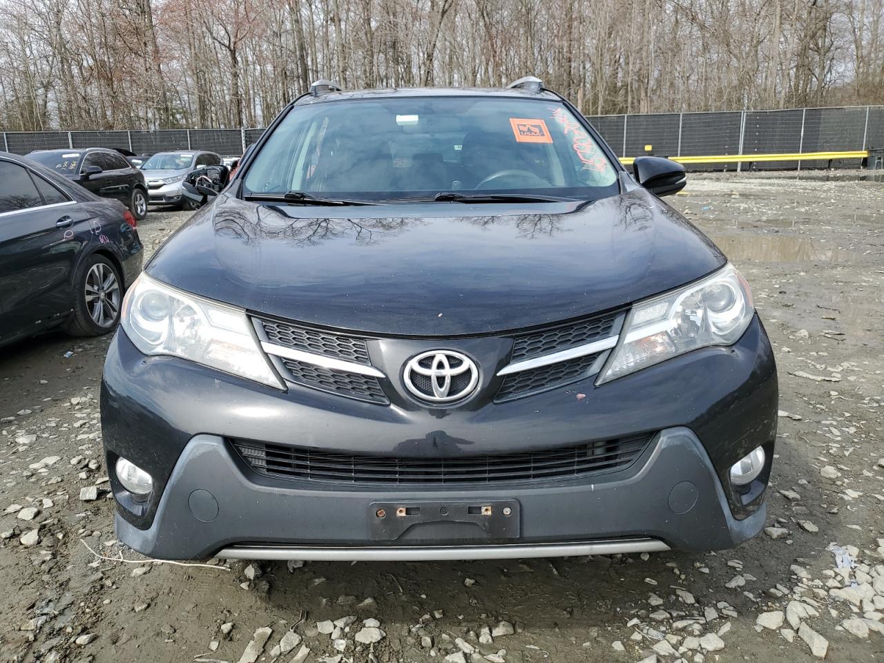 Photo 4 VIN: 2T3RFREVXFW364820 - TOYOTA RAV 4 