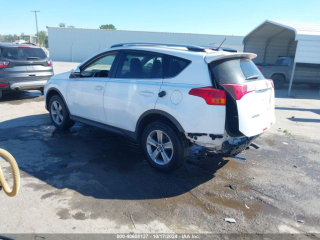 Photo 2 VIN: 2T3RFREVXFW370701 - TOYOTA RAV4 