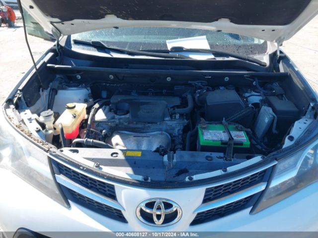 Photo 9 VIN: 2T3RFREVXFW370701 - TOYOTA RAV4 