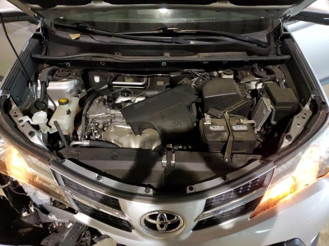 Photo 10 VIN: 2T3RFREVXFW398868 - TOYOTA RAV4 XLE 