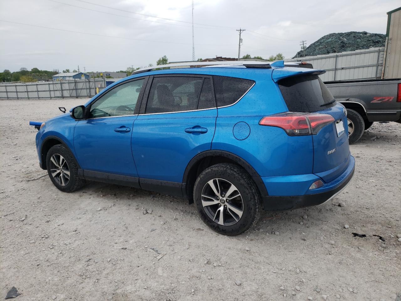 Photo 1 VIN: 2T3RFREVXGW453031 - TOYOTA RAV 4 