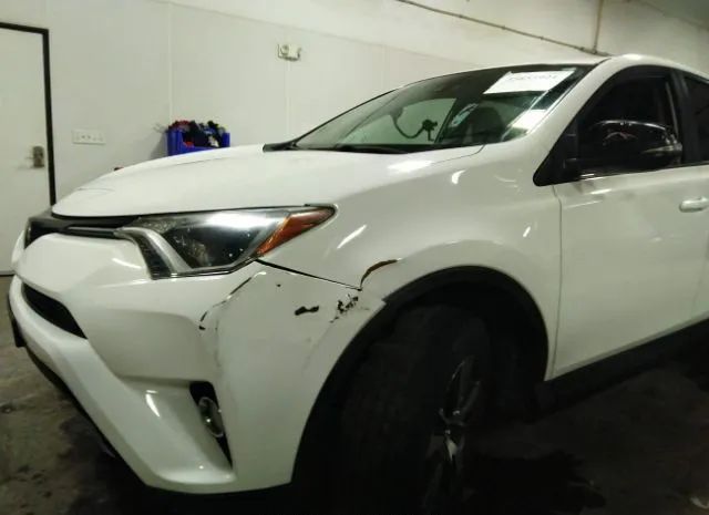 Photo 5 VIN: 2T3RFREVXHW632977 - TOYOTA RAV4 