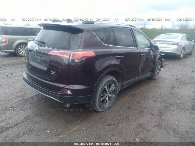 Photo 3 VIN: 2T3RFREVXHW638844 - TOYOTA RAV4 