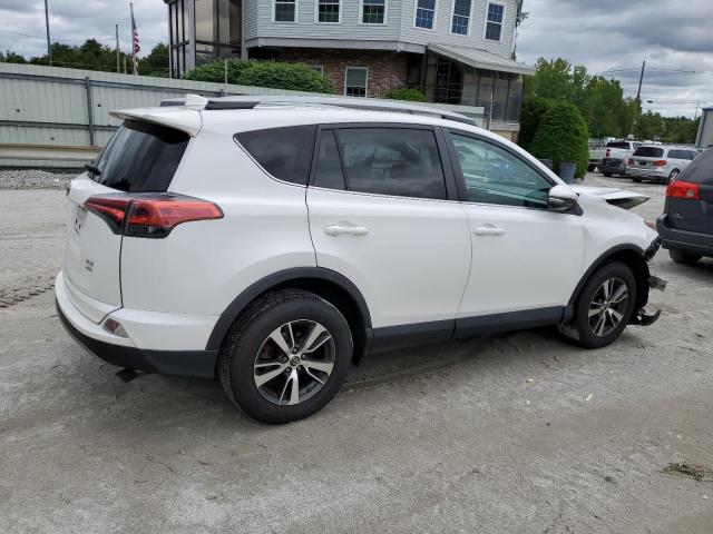 Photo 2 VIN: 2T3RFREVXHW667390 - TOYOTA RAV4 XLE 