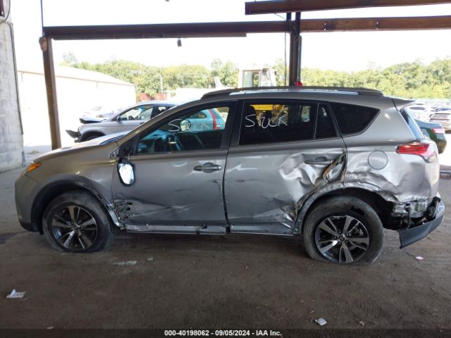 Photo 5 VIN: 2T3RFREVXJW736732 - TOYOTA RAV4 