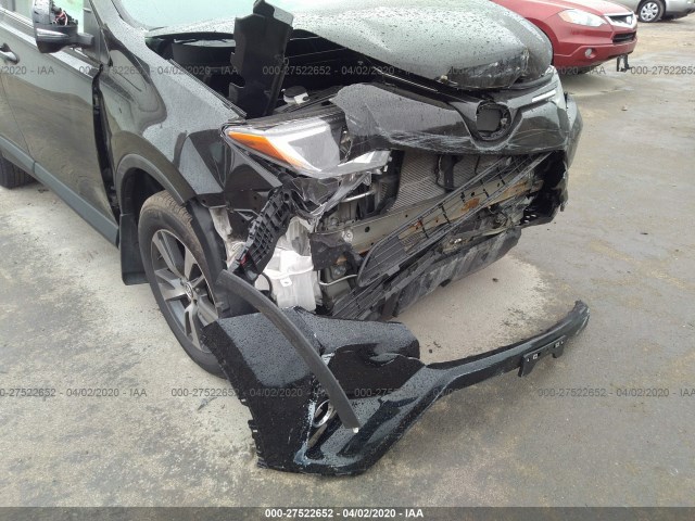 Photo 5 VIN: 2T3RFREVXJW743132 - TOYOTA RAV4 