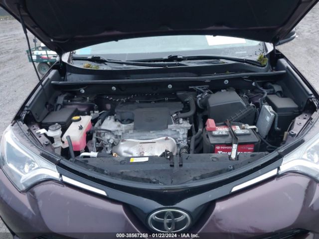 Photo 9 VIN: 2T3RFREVXJW746273 - TOYOTA RAV4 