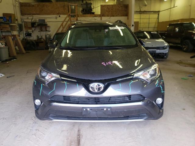 Photo 4 VIN: 2T3RFREVXJW753644 - TOYOTA RAV4 