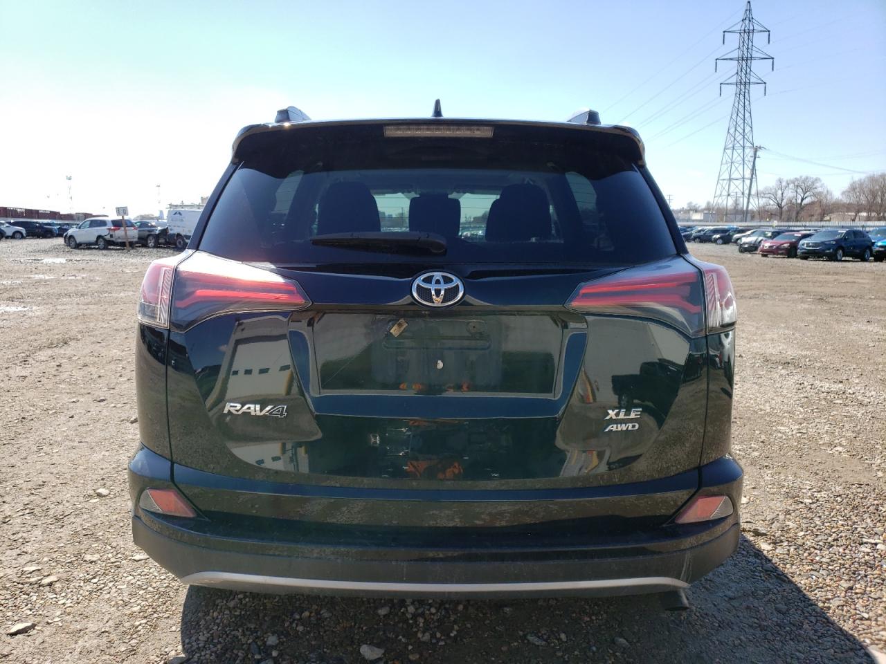 Photo 5 VIN: 2T3RFREVXJW757791 - TOYOTA RAV 4 