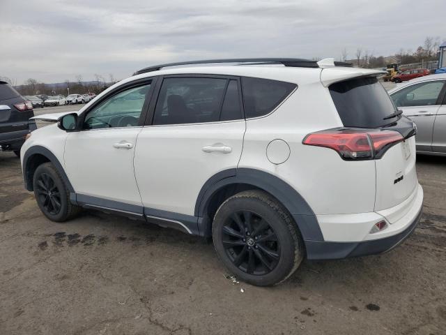 Photo 1 VIN: 2T3RFREVXJW765082 - TOYOTA RAV4 ADVEN 