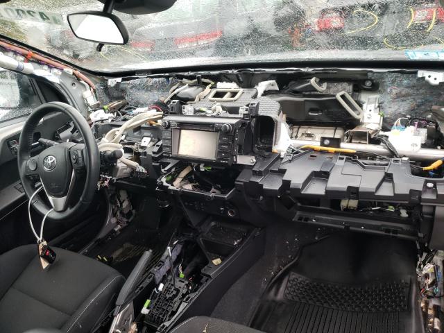 Photo 8 VIN: 2T3RFREVXJW773358 - TOYOTA RAV4 