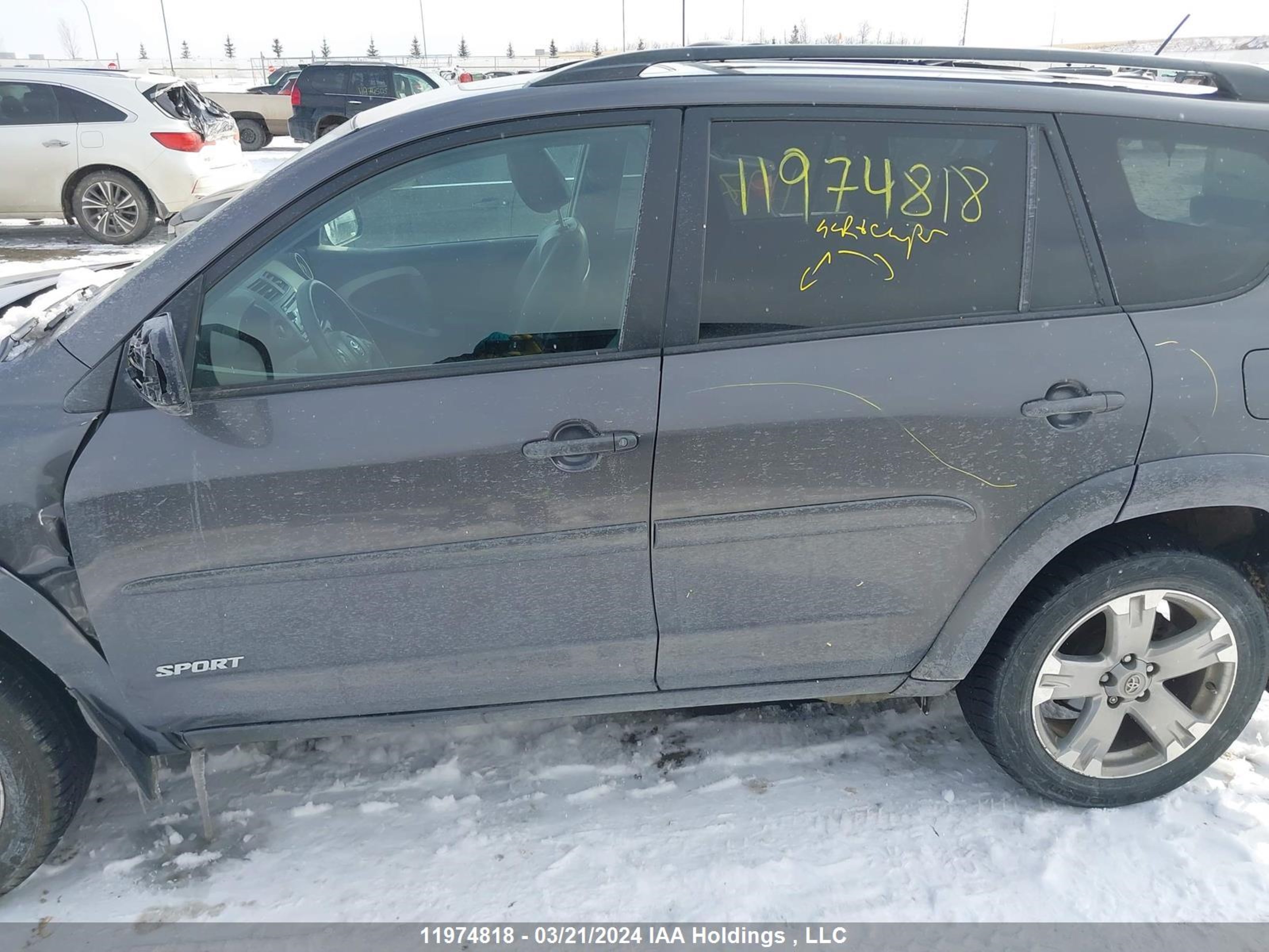 Photo 13 VIN: 2T3RK4DV1CW080861 - TOYOTA RAV 4 