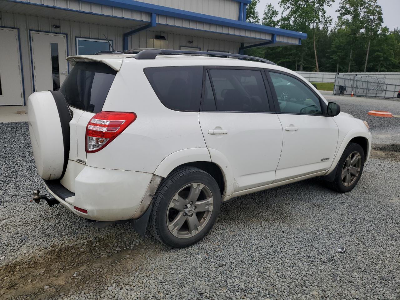 Photo 2 VIN: 2T3RK4DV9CW077318 - TOYOTA RAV 4 