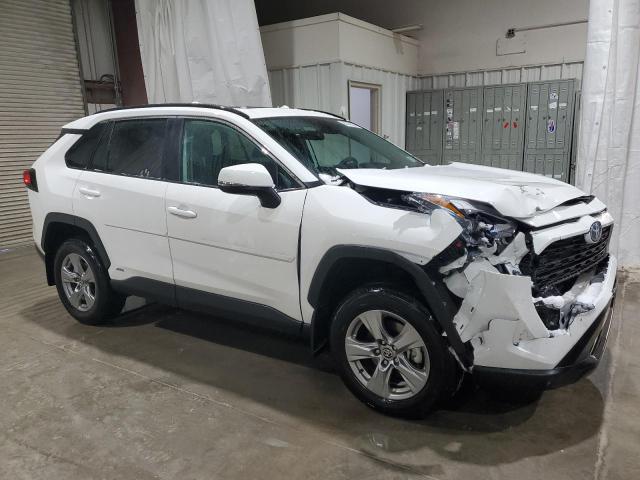 Photo 3 VIN: 2T3RWRFV2RW204577 - TOYOTA RAV4 XLE 