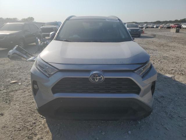 Photo 4 VIN: 2T3RWRFV4KW026239 - TOYOTA RAV4 XLE 