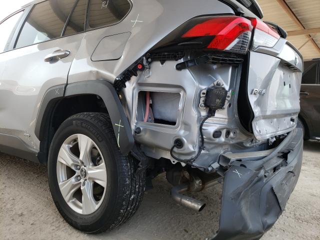 Photo 8 VIN: 2T3RWRFV5LW079937 - TOYOTA RAV4 XLE 