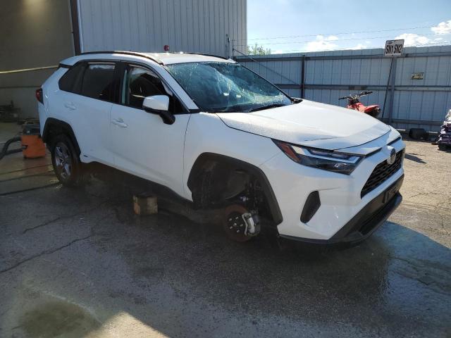 Photo 3 VIN: 2T3RWRFV5RW197611 - TOYOTA RAV4 XLE 