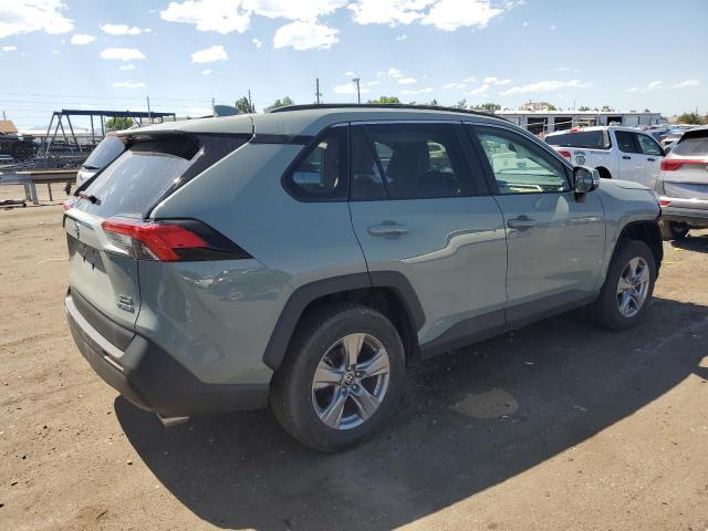 Photo 2 VIN: 2T3RWRFV6NW130011 - TOYOTA RAV4 XLE 