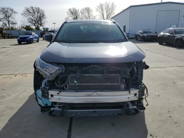 Photo 4 VIN: 2T3RWRFV8KW022596 - TOYOTA RAV4 XLE 