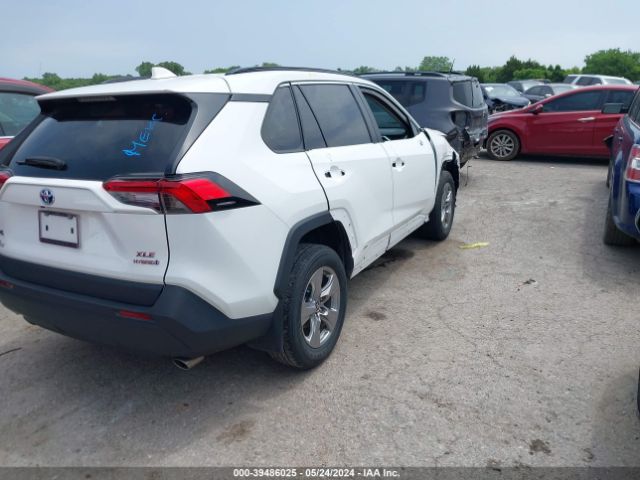 Photo 3 VIN: 2T3RWRFV8NW135128 - TOYOTA RAV4 