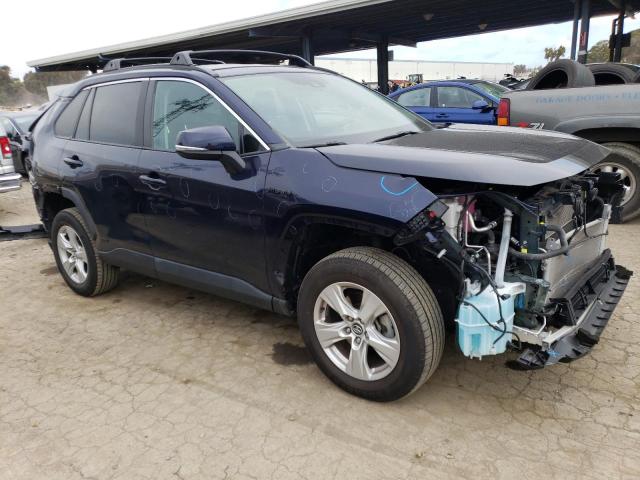 Photo 3 VIN: 2T3RWRFV9LW052739 - TOYOTA RAV4 XLE 