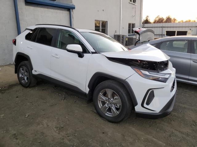 Photo 3 VIN: 2T3RWRFV9RW246003 - TOYOTA RAV4 XLE 