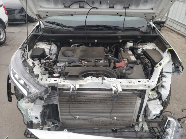 Photo 6 VIN: 2T3W1RFV0LC058917 - TOYOTA RAV4 XLE 