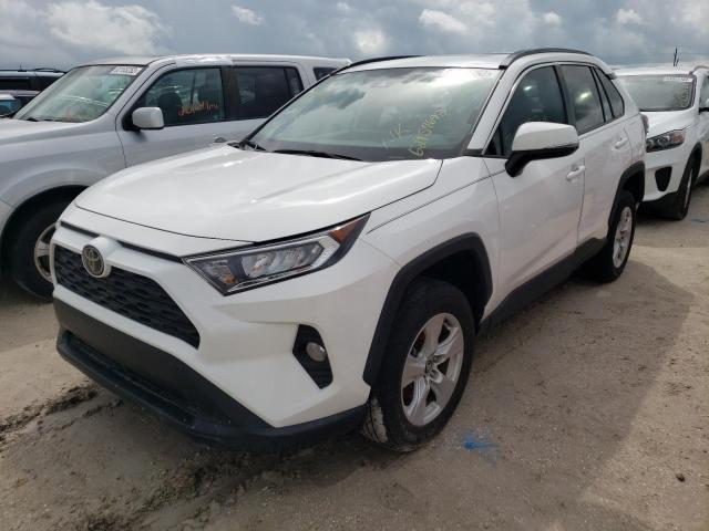 Photo 1 VIN: 2T3W1RFV0MC093524 - TOYOTA RAV4 XLE 