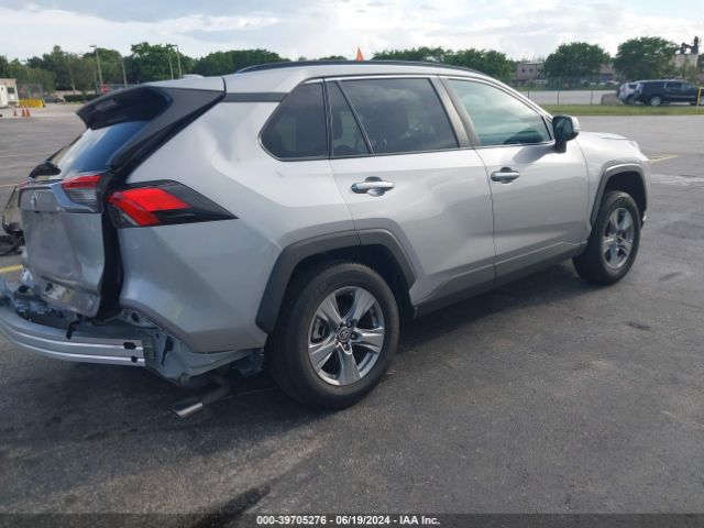 Photo 3 VIN: 2T3W1RFV0NC174282 - TOYOTA RAV4 