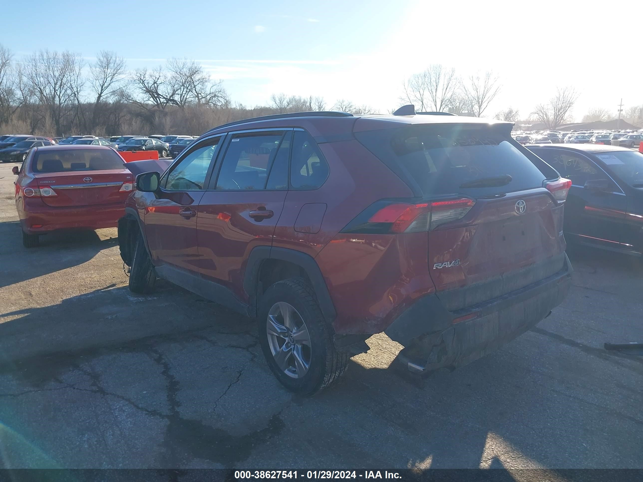 Photo 2 VIN: 2T3W1RFV0NW218439 - TOYOTA RAV 4 