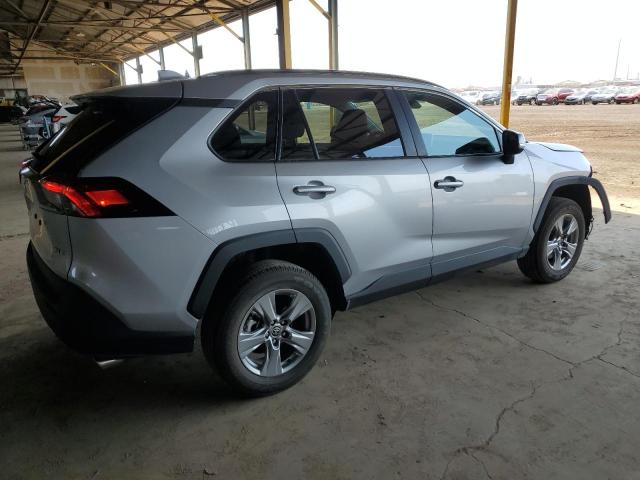 Photo 2 VIN: 2T3W1RFV0RC267857 - TOYOTA RAV4 XLE 