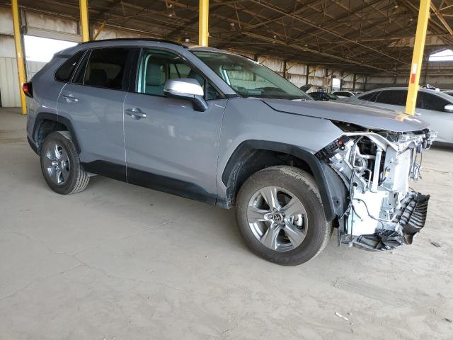 Photo 3 VIN: 2T3W1RFV0RC267857 - TOYOTA RAV4 XLE 