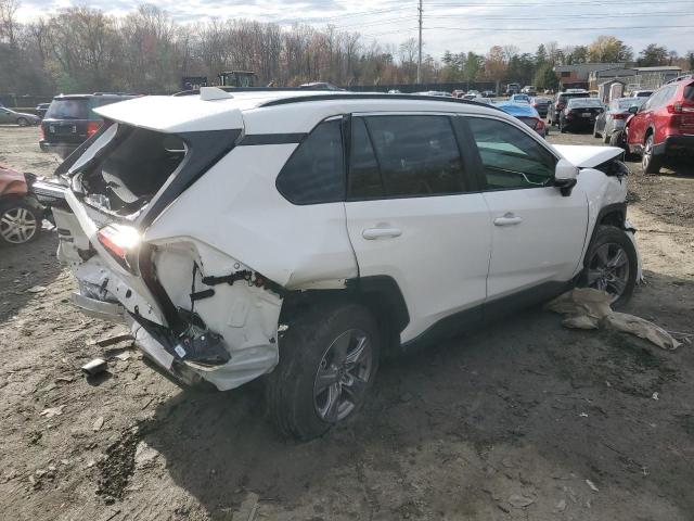 Photo 2 VIN: 2T3W1RFV0RW330373 - TOYOTA RAV4 XLE 