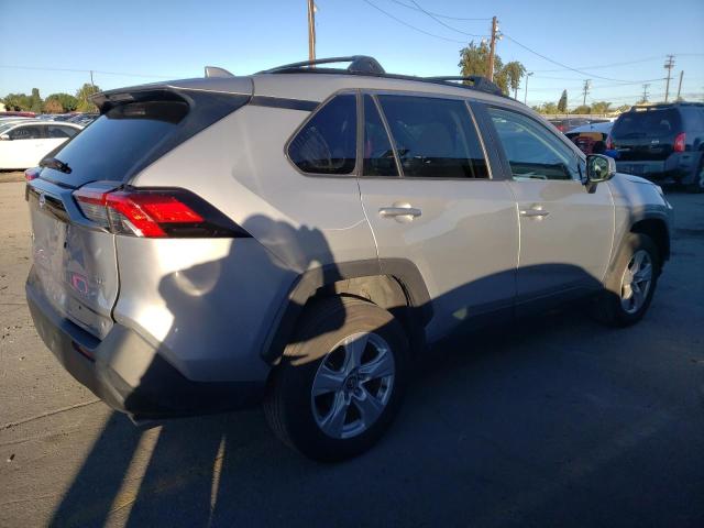 Photo 3 VIN: 2T3W1RFV1LW097188 - TOYOTA RAV4 XLE 