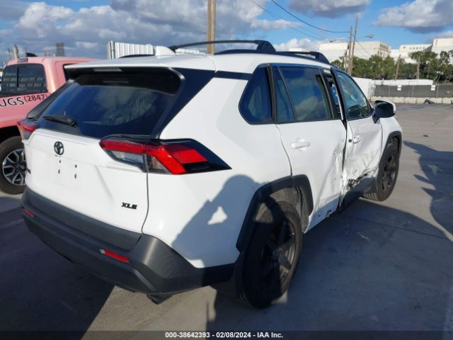 Photo 3 VIN: 2T3W1RFV1MW106490 - TOYOTA RAV4 