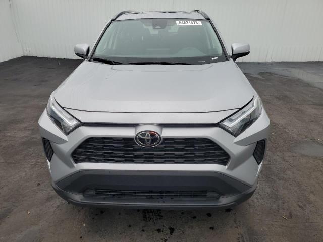 Photo 4 VIN: 2T3W1RFV1NW188366 - TOYOTA RAV4 XLE 