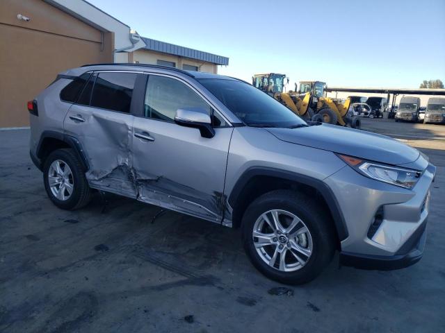 Photo 3 VIN: 2T3W1RFV2LW087267 - TOYOTA RAV4 XLE 