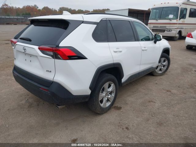 Photo 3 VIN: 2T3W1RFV2MC137202 - TOYOTA RAV4 