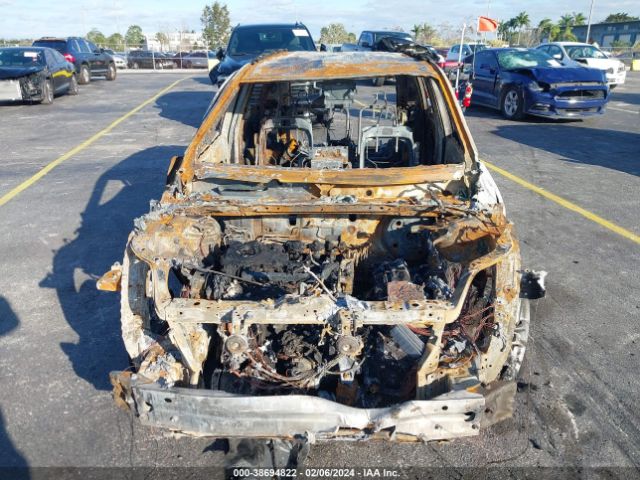 Photo 5 VIN: 2T3W1RFV2MC165825 - TOYOTA RAV4 