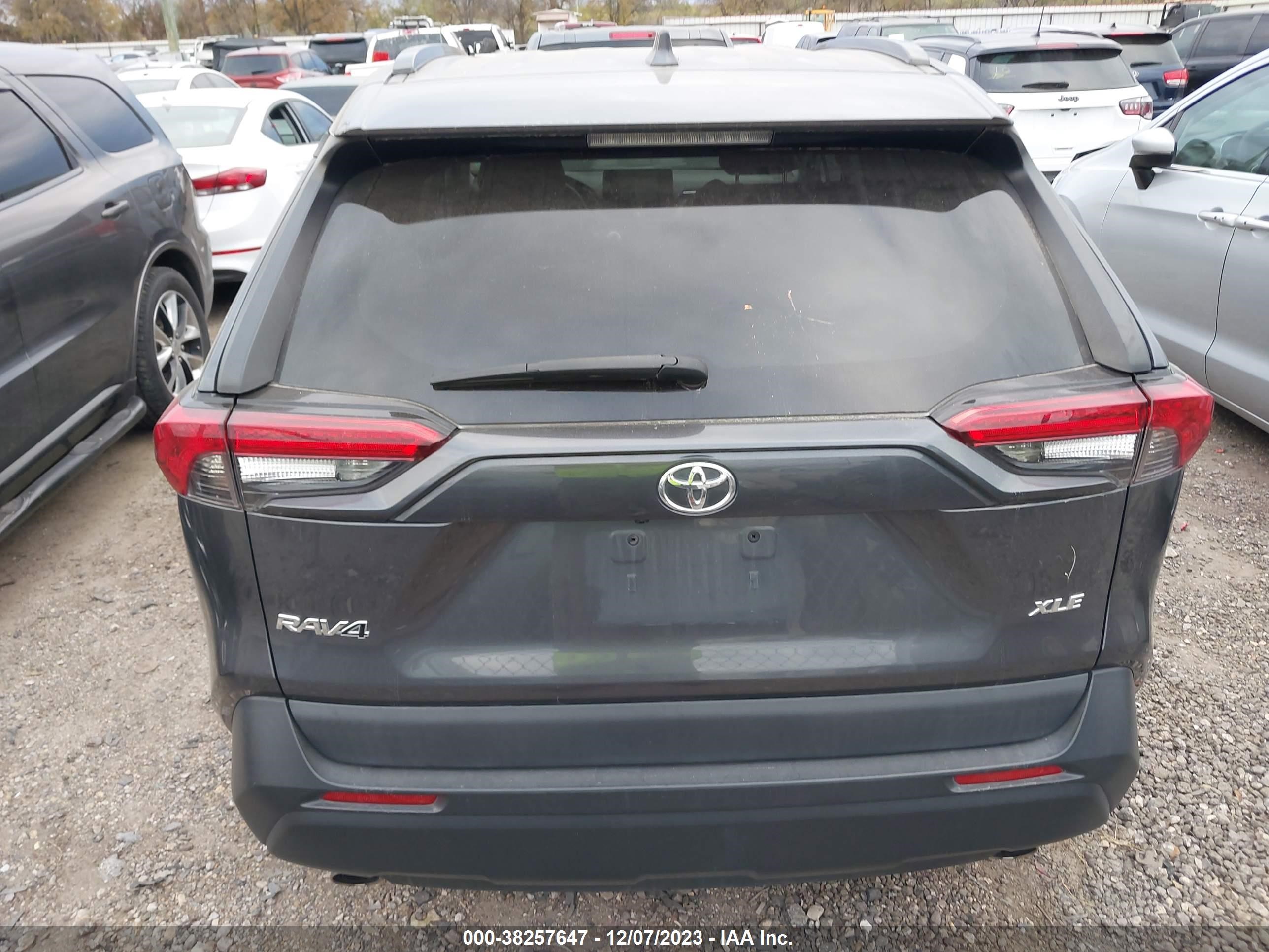 Photo 15 VIN: 2T3W1RFV2MW113156 - TOYOTA RAV 4 