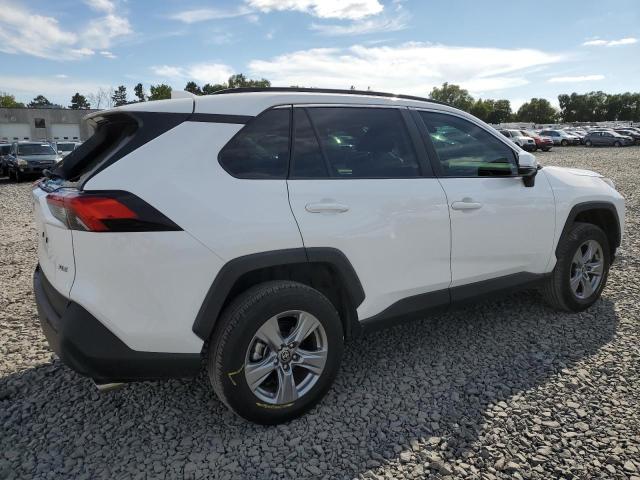 Photo 2 VIN: 2T3W1RFV2NC198096 - TOYOTA RAV4 XLE 