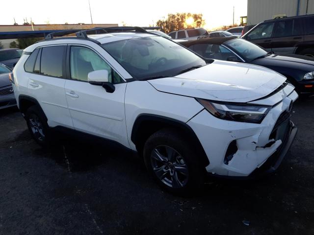 Photo 3 VIN: 2T3W1RFV2NW217731 - TOYOTA RAV4 XLE 