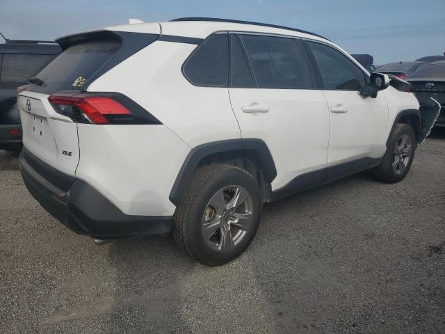 Photo 2 VIN: 2T3W1RFV2PC218477 - TOYOTA RAV4 XLE 