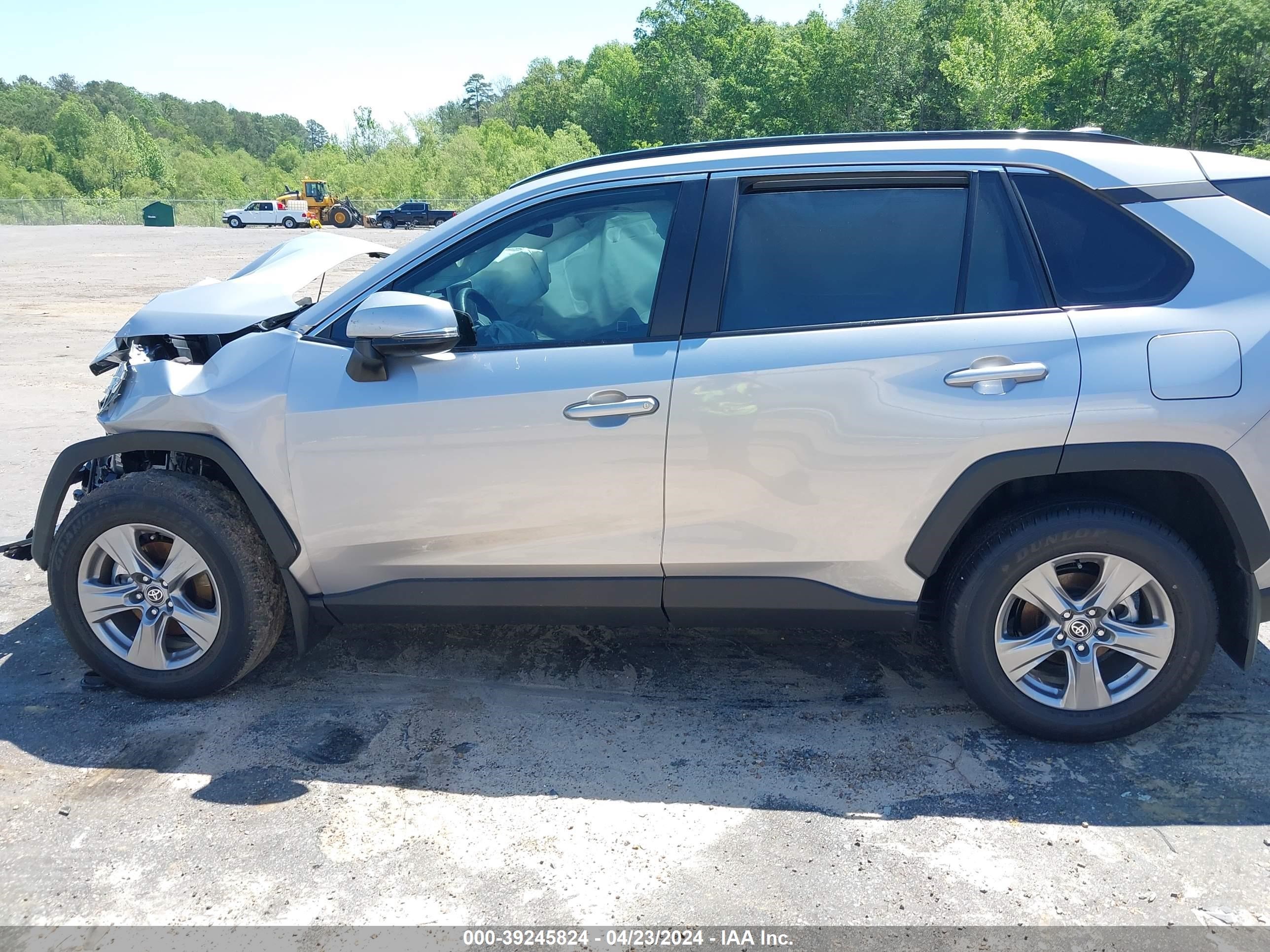 Photo 14 VIN: 2T3W1RFV2RC266225 - TOYOTA RAV 4 