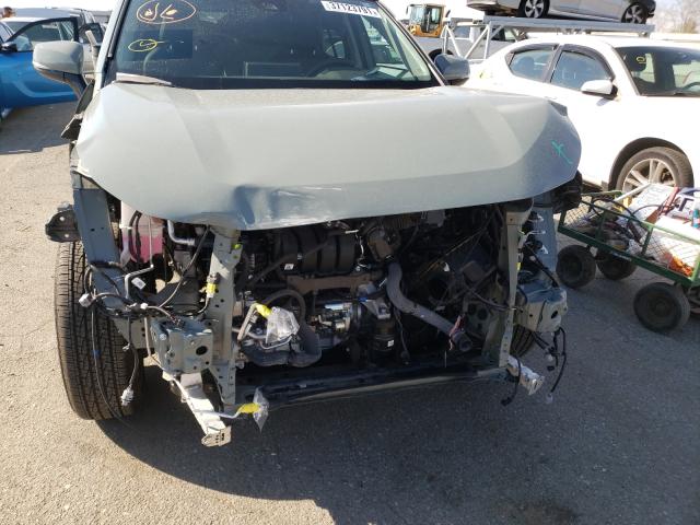 Photo 8 VIN: 2T3W1RFV3LW084409 - TOYOTA RAV4 XLE 