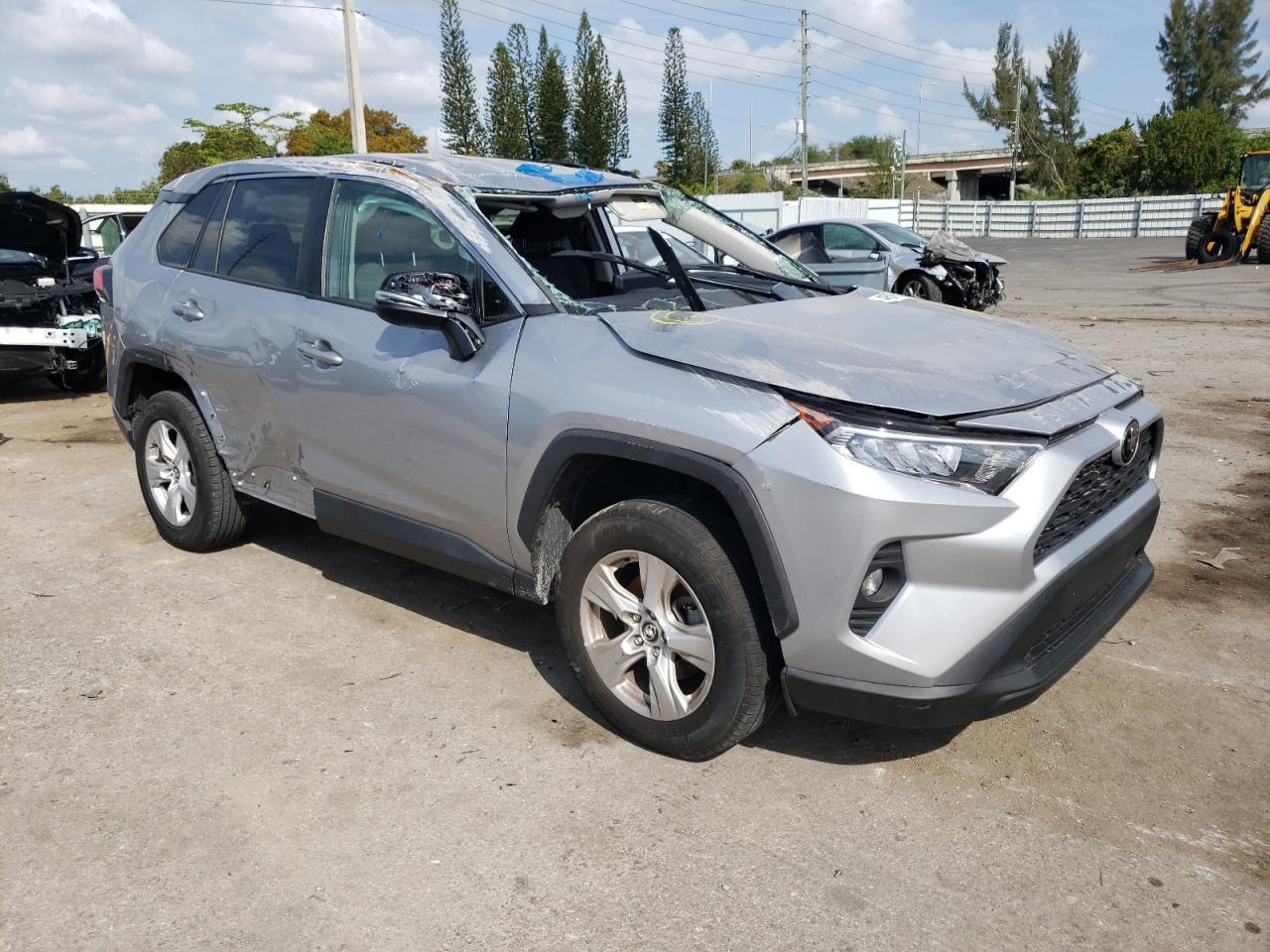 Photo 3 VIN: 2T3W1RFV3MC092903 - TOYOTA RAV 4 