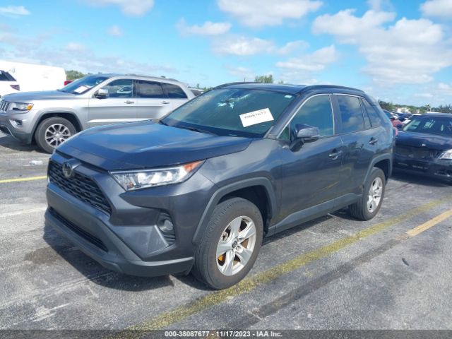 Photo 1 VIN: 2T3W1RFV3MC111398 - TOYOTA RAV4 